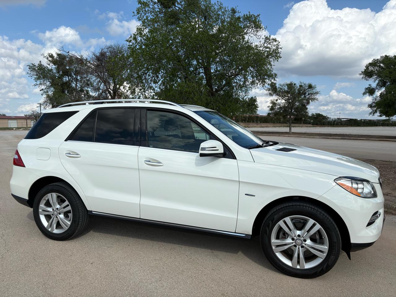 Mercedes-Benz M-Class 4MATIC 4dr ML 350 2012