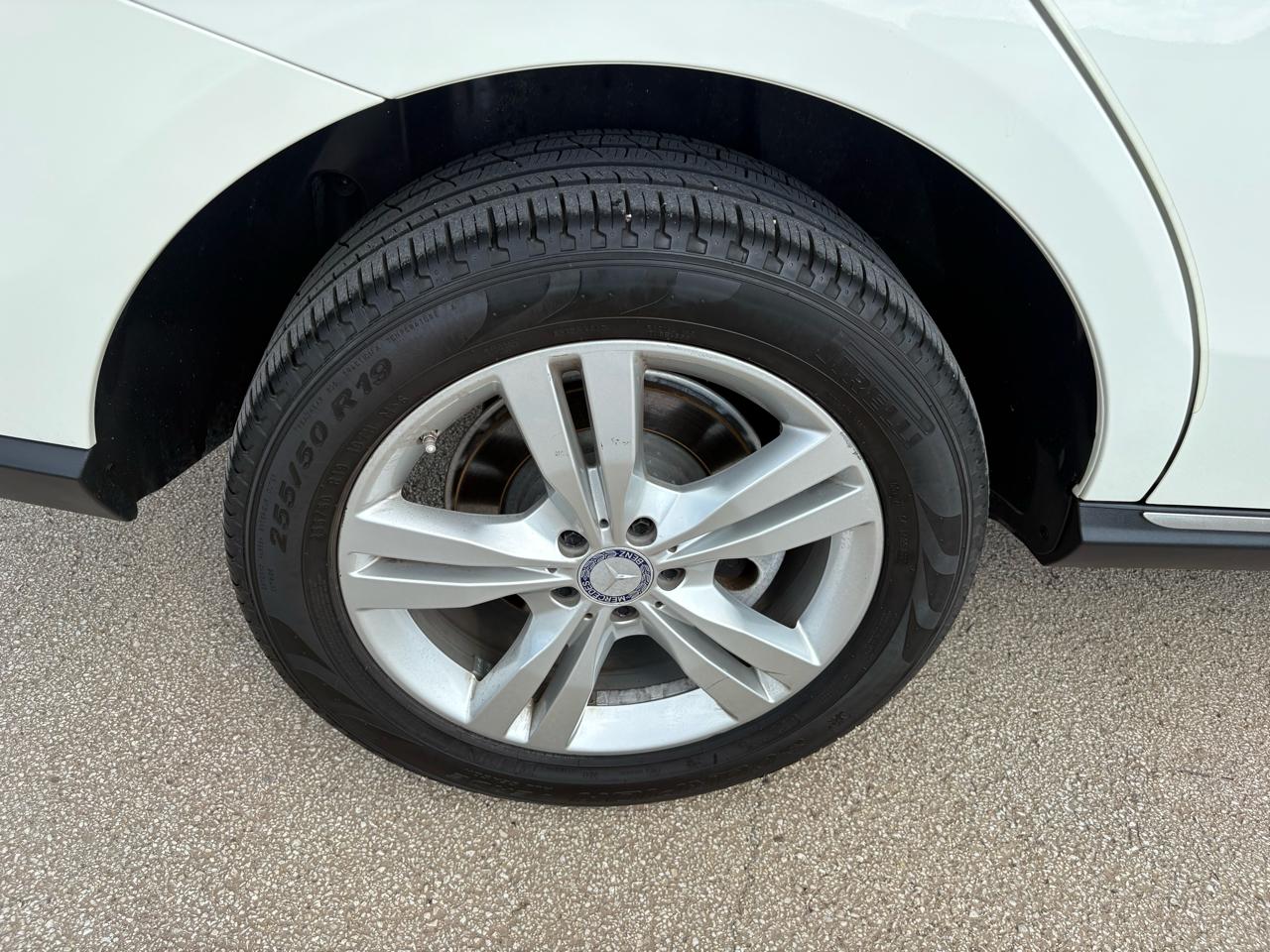 Mercedes-Benz M-Class 4MATIC 4dr ML 350 2012