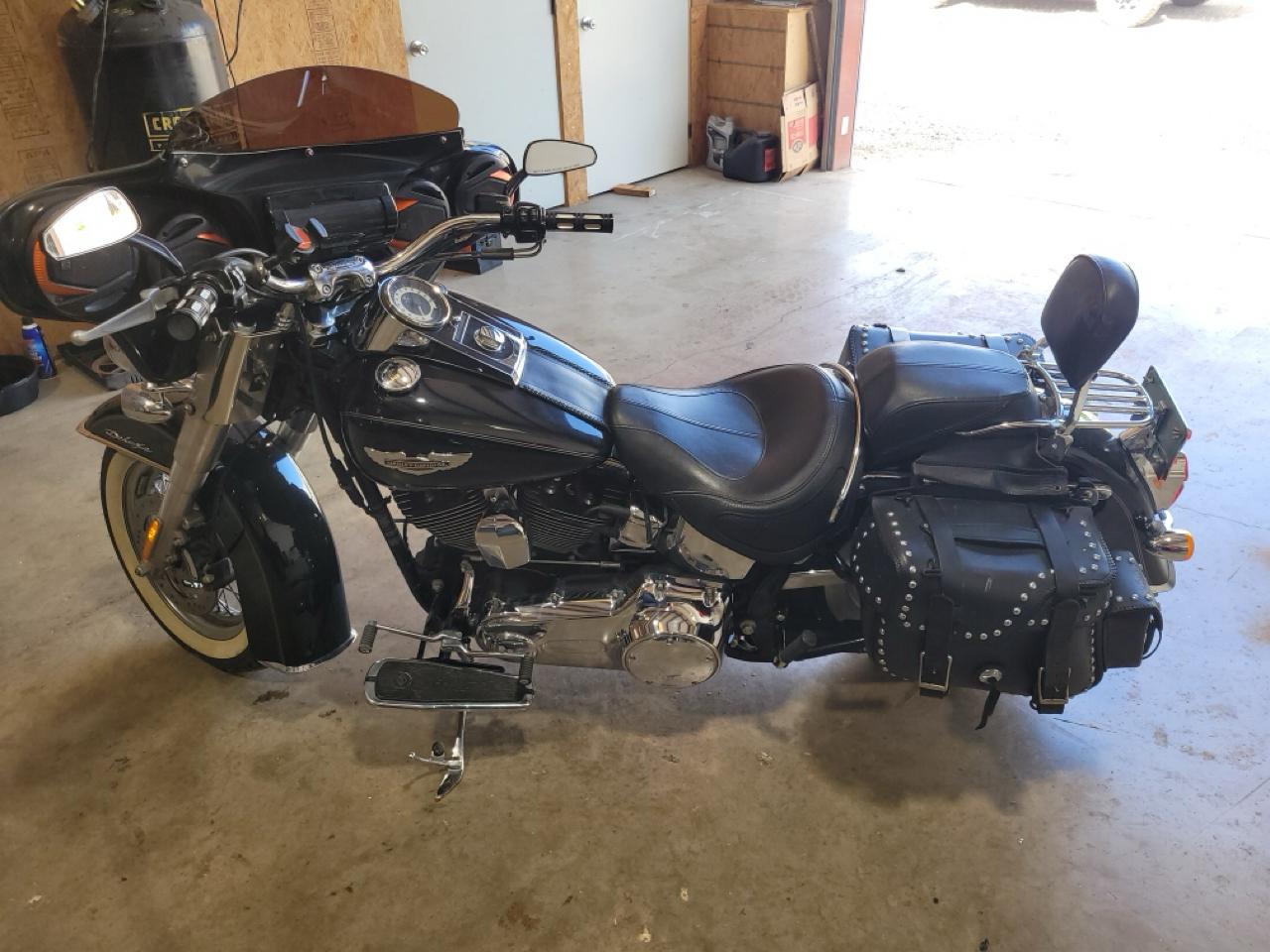 Harley-Davidson DELUXE  2011