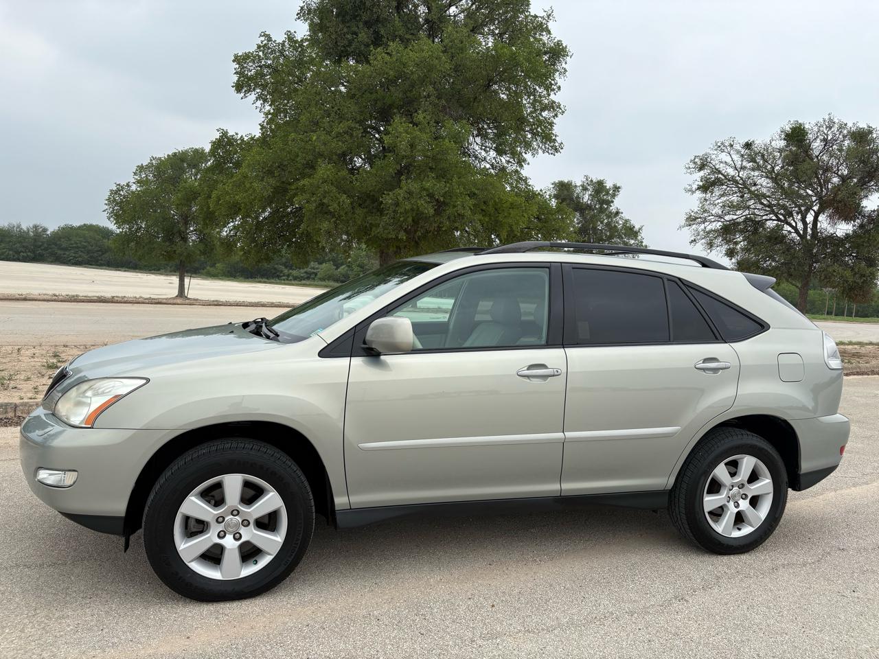 Lexus RX 330 4dr SUV AWD 2004