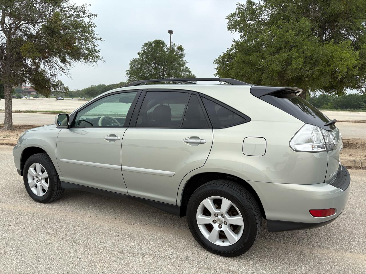 Lexus RX 330 4dr SUV AWD 2004