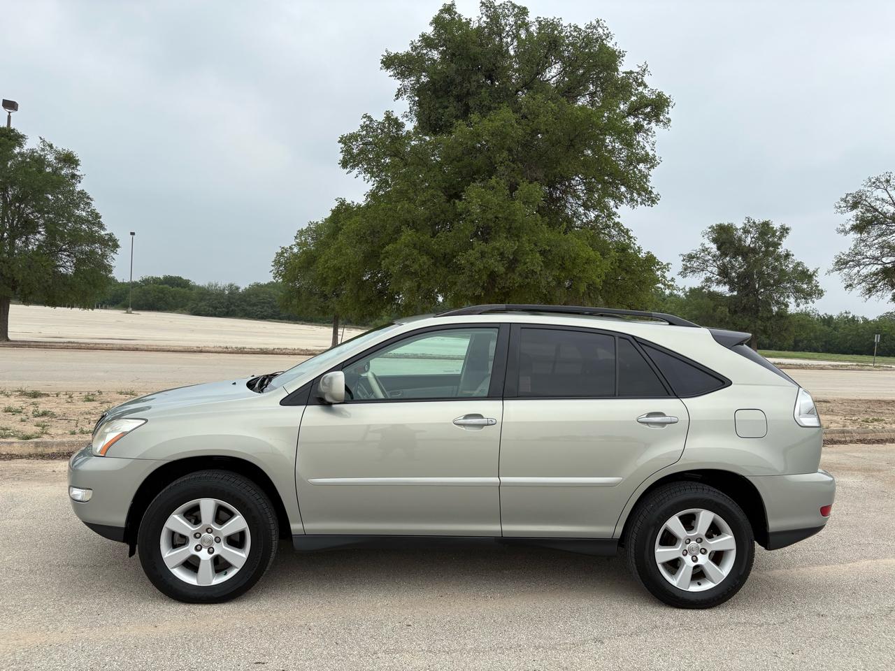 Lexus RX 330 4dr SUV AWD 2004