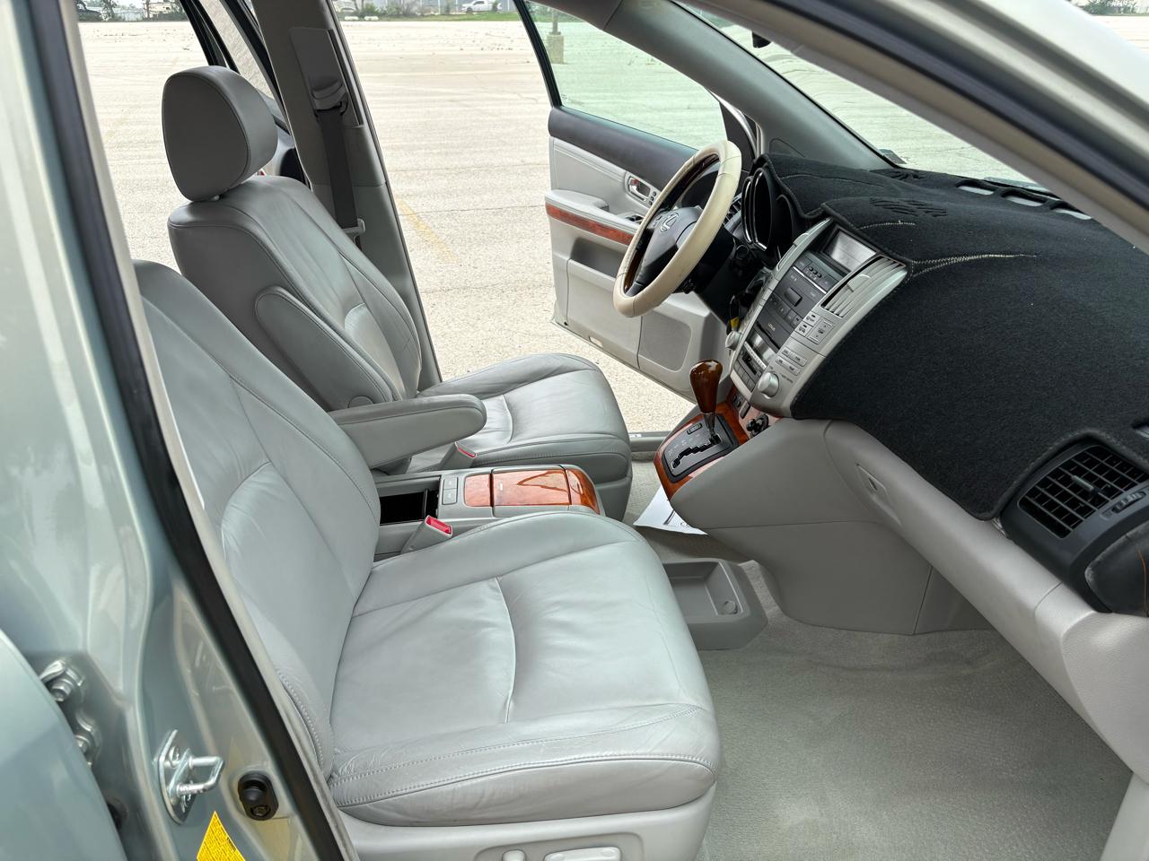 Lexus RX 330 4dr SUV AWD 2004