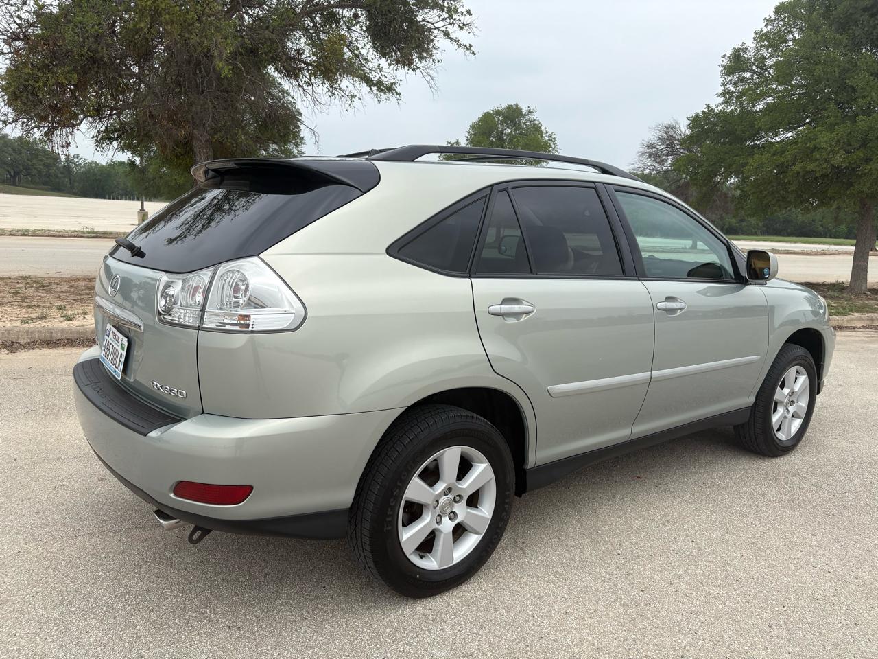 Lexus RX 330 4dr SUV AWD 2004