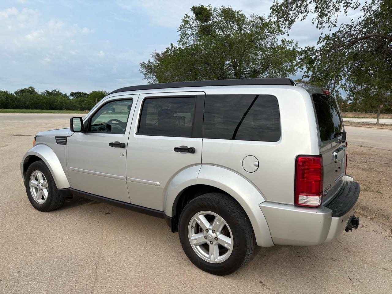 Dodge Nitro 2WD 4dr SLT 2008