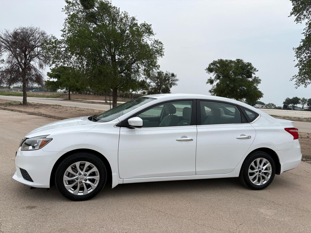 Nissan Sentra S CVT 2017