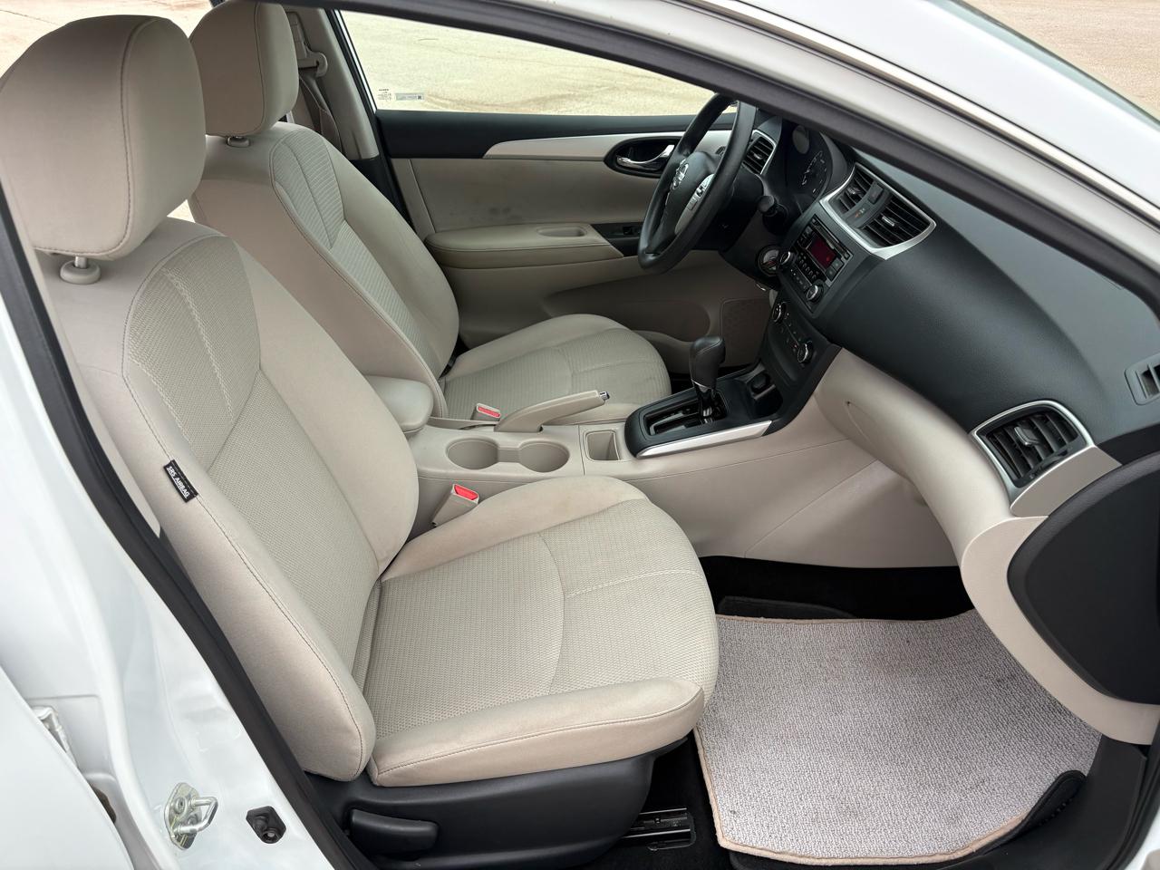 Nissan Sentra S CVT 2017