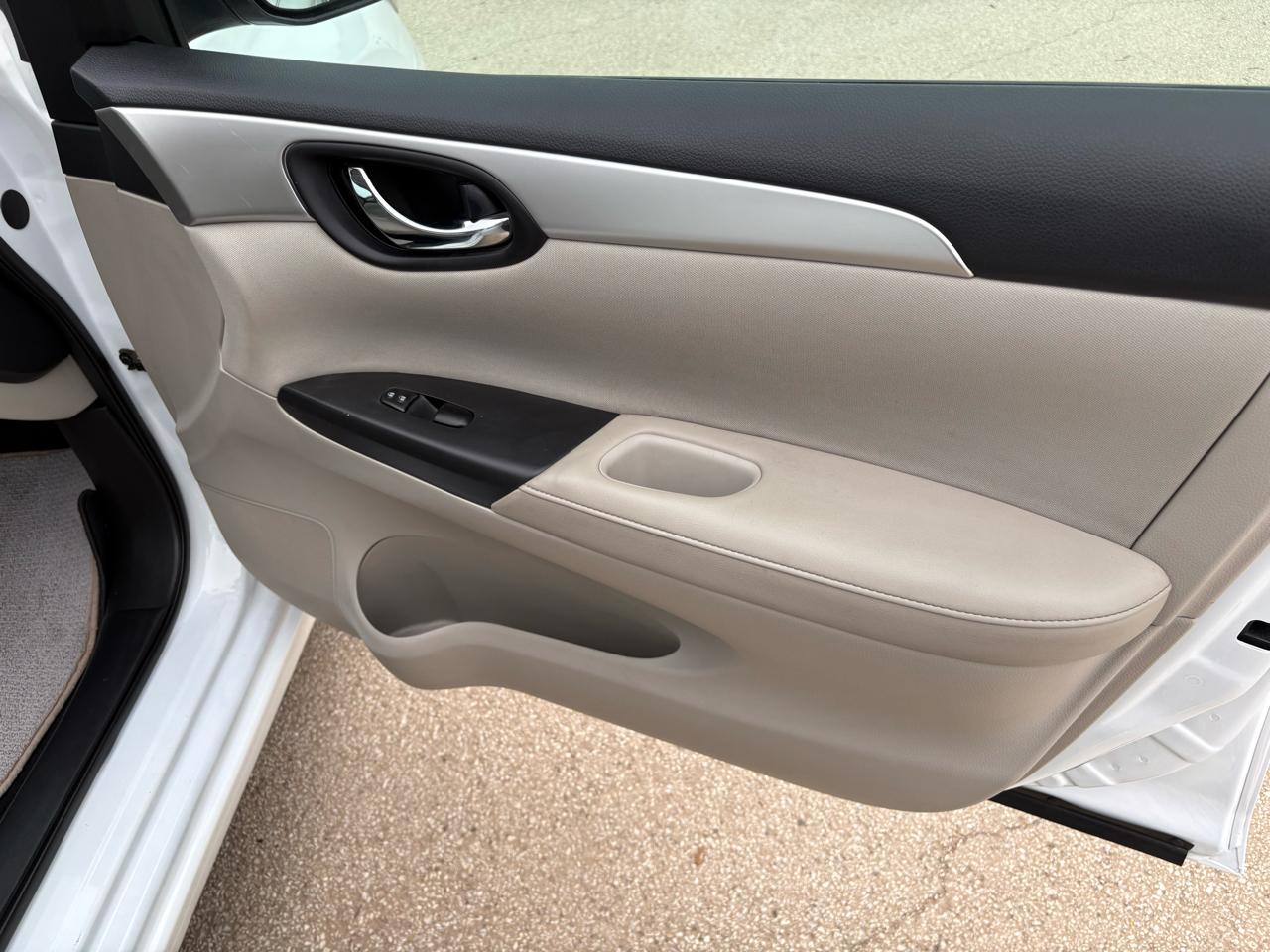 Nissan Sentra S CVT 2017