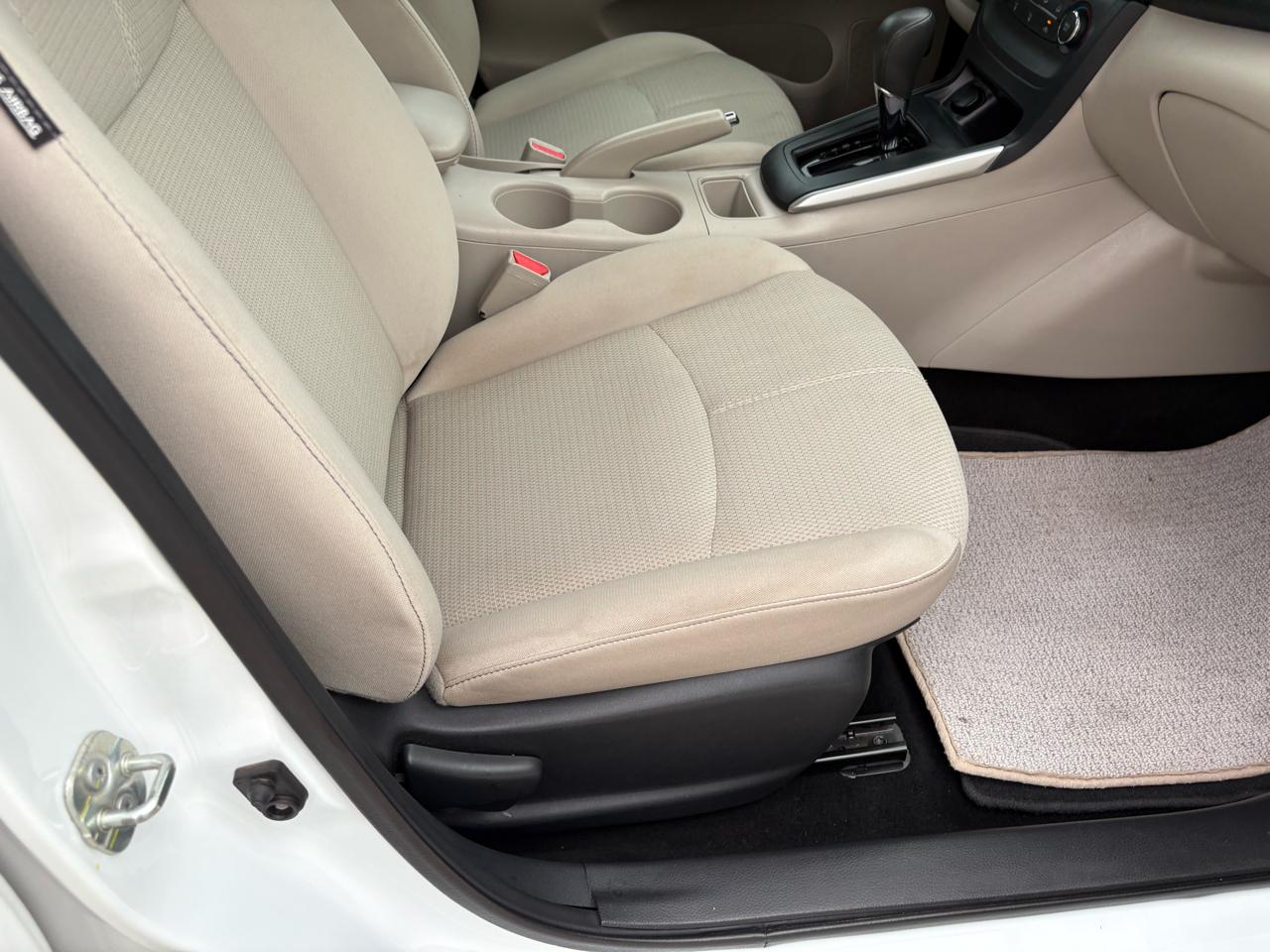 Nissan Sentra S CVT 2017