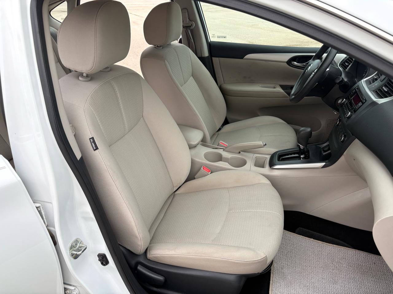 Nissan Sentra S CVT 2017