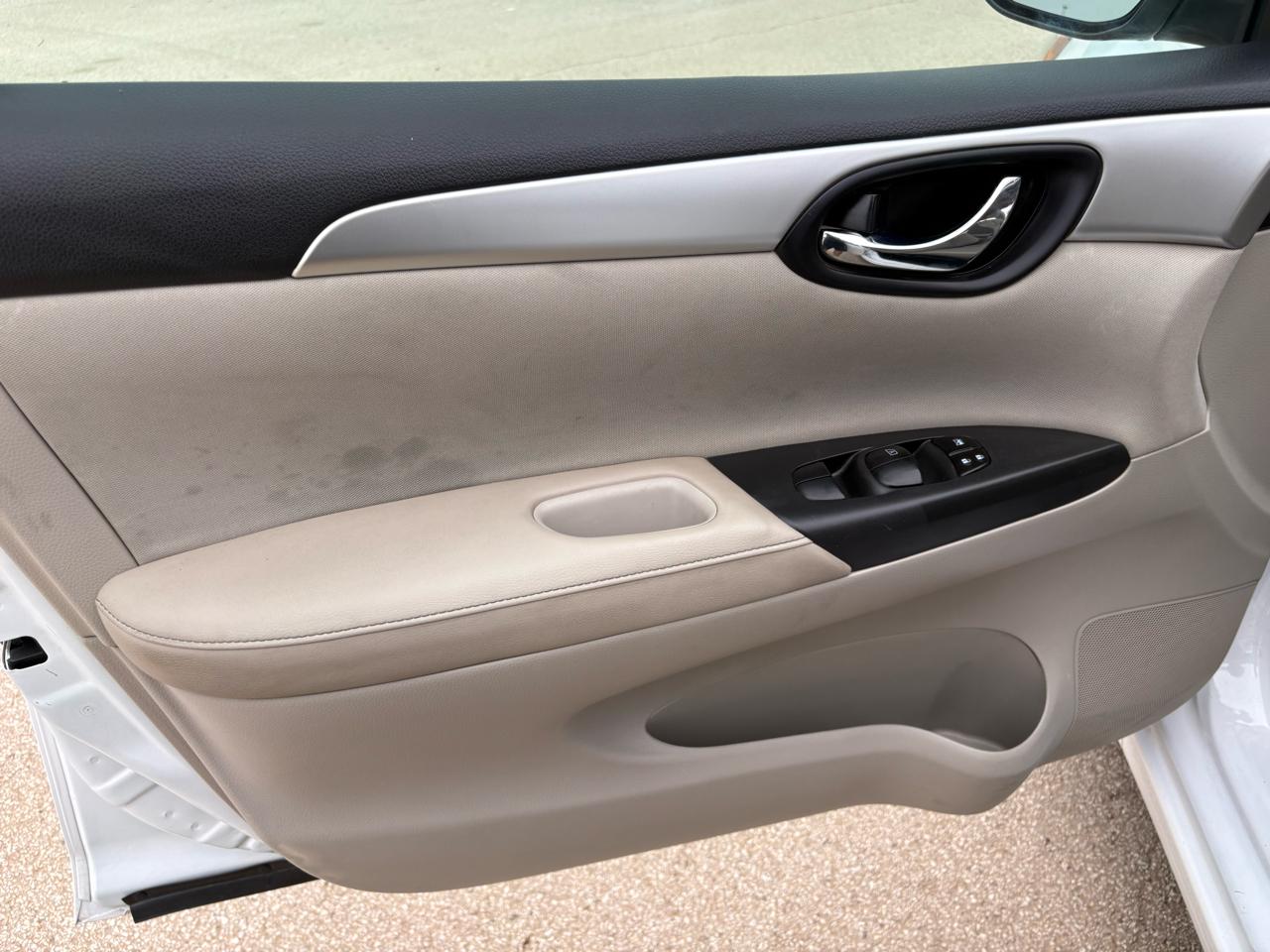 Nissan Sentra S CVT 2017