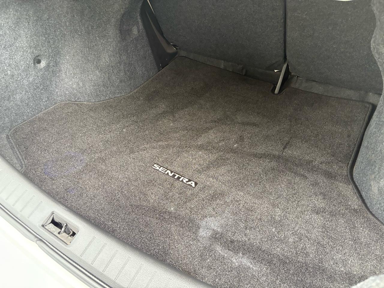 Nissan Sentra S CVT 2017