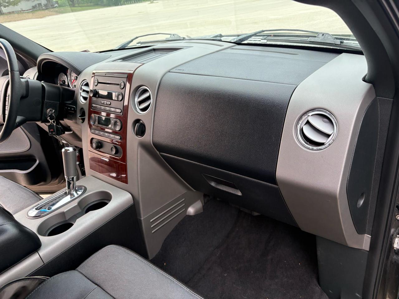 Ford F-150 2WD SuperCab 145" Lariat 2007