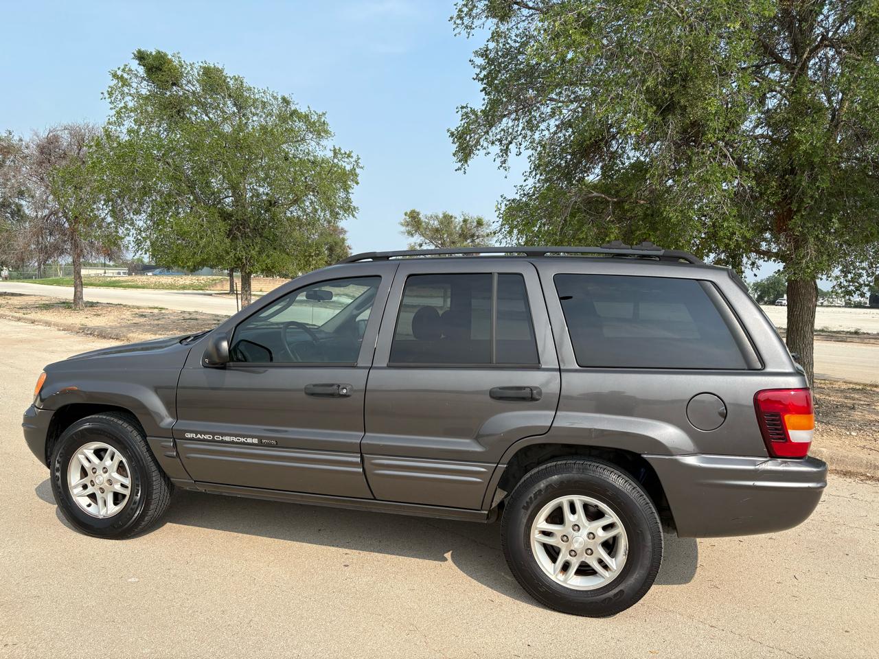 Jeep Grand Cherokee  2004