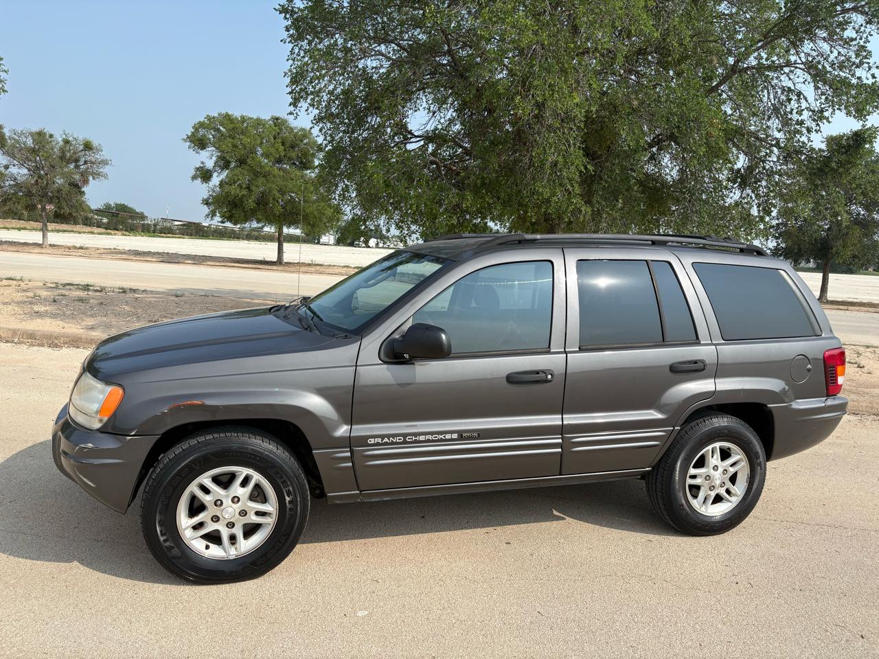 Jeep Grand Cherokee  2004