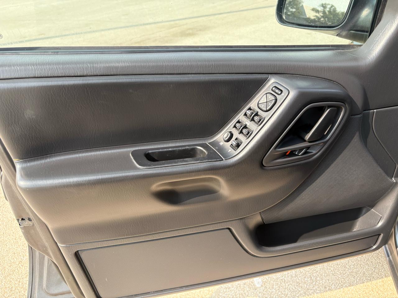 Jeep Grand Cherokee  2004