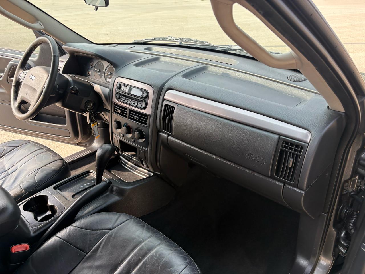 Jeep Grand Cherokee  2004