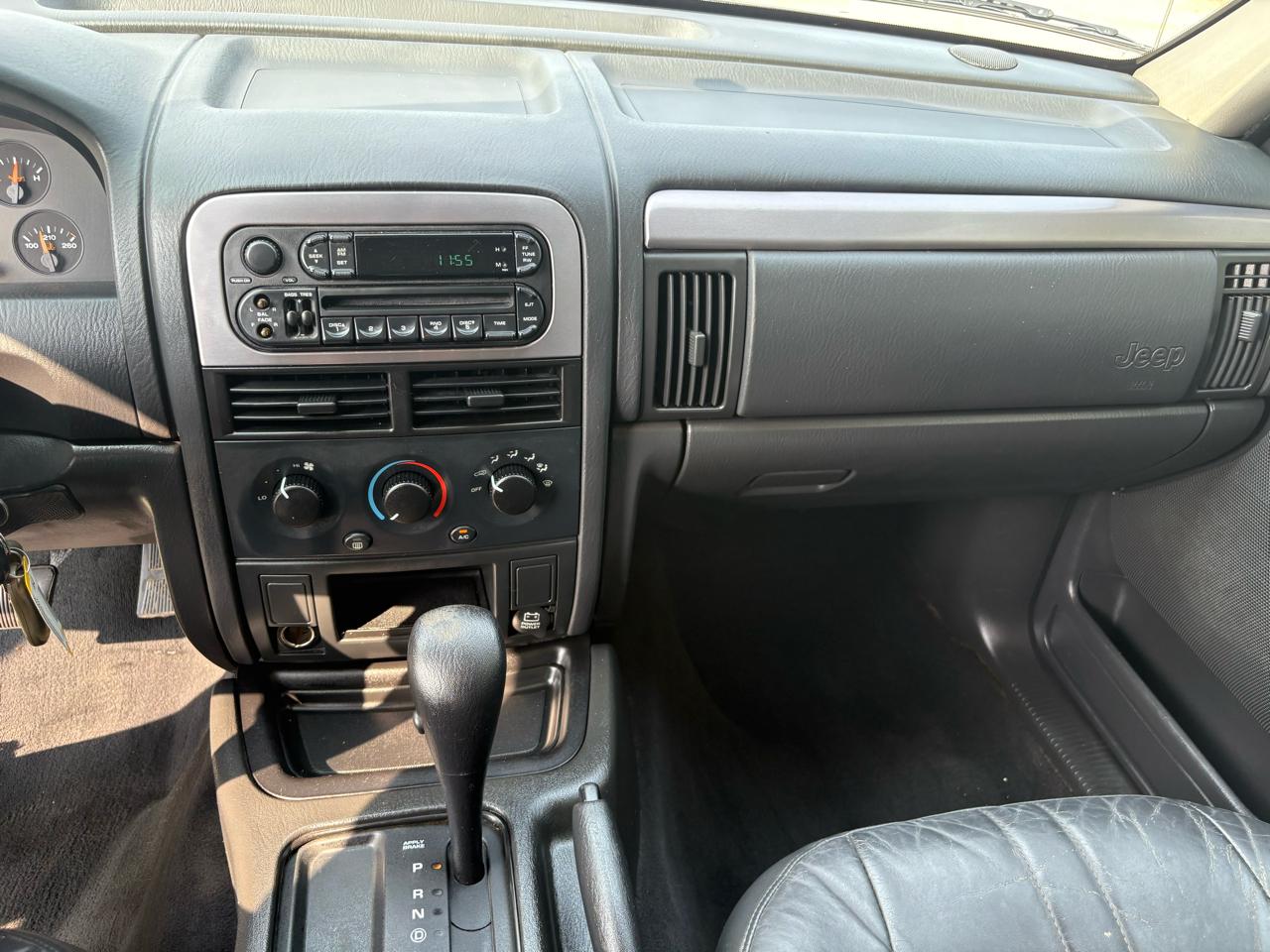 Jeep Grand Cherokee  2004