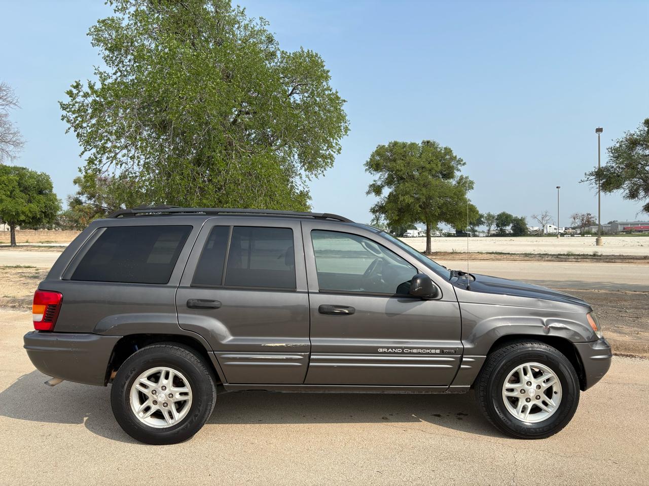Jeep Grand Cherokee  2004