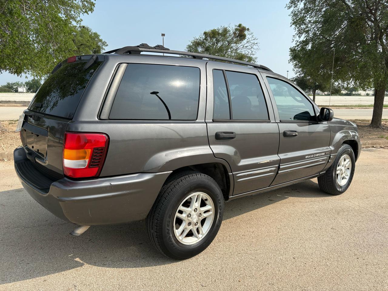 Jeep Grand Cherokee  2004