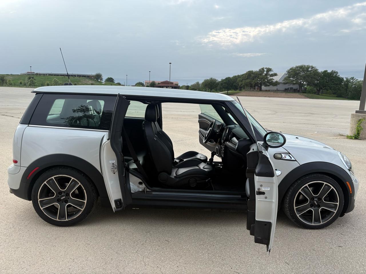 MINI Cooper Clubman  2012
