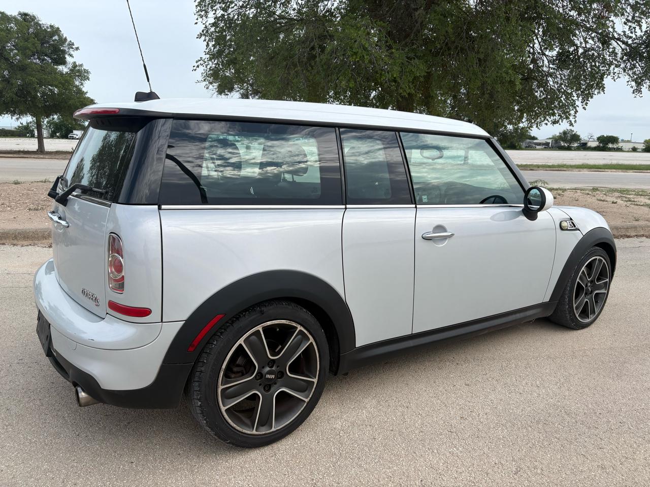 MINI Cooper Clubman  2012