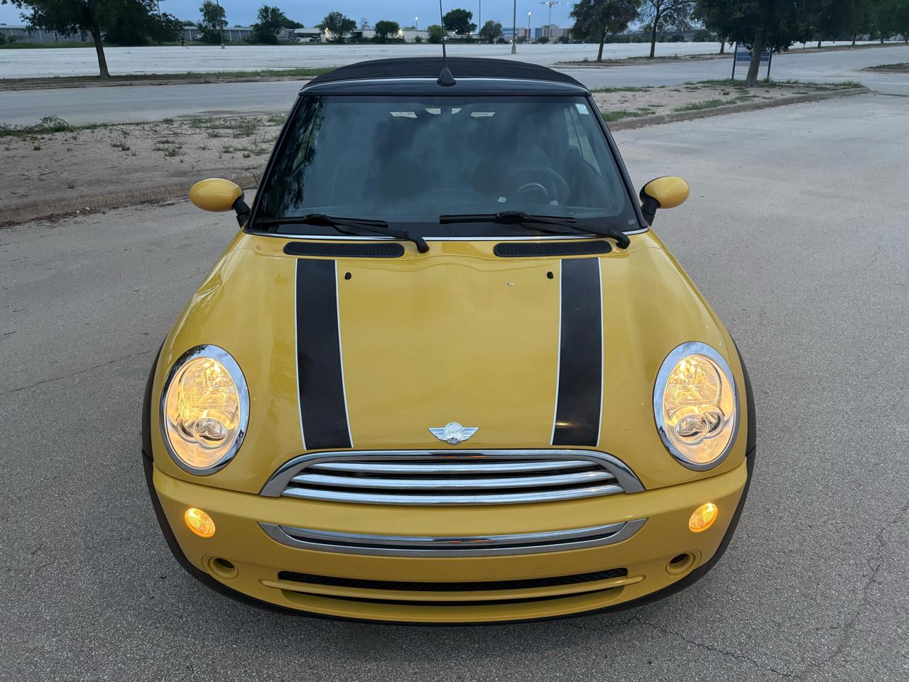MINI Cooper Convertible 2dr 2008