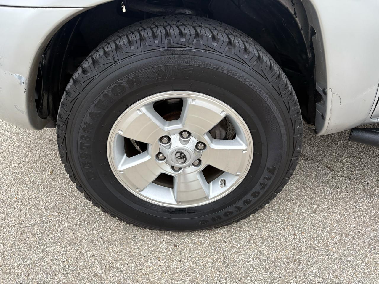 Toyota Tacoma  2010