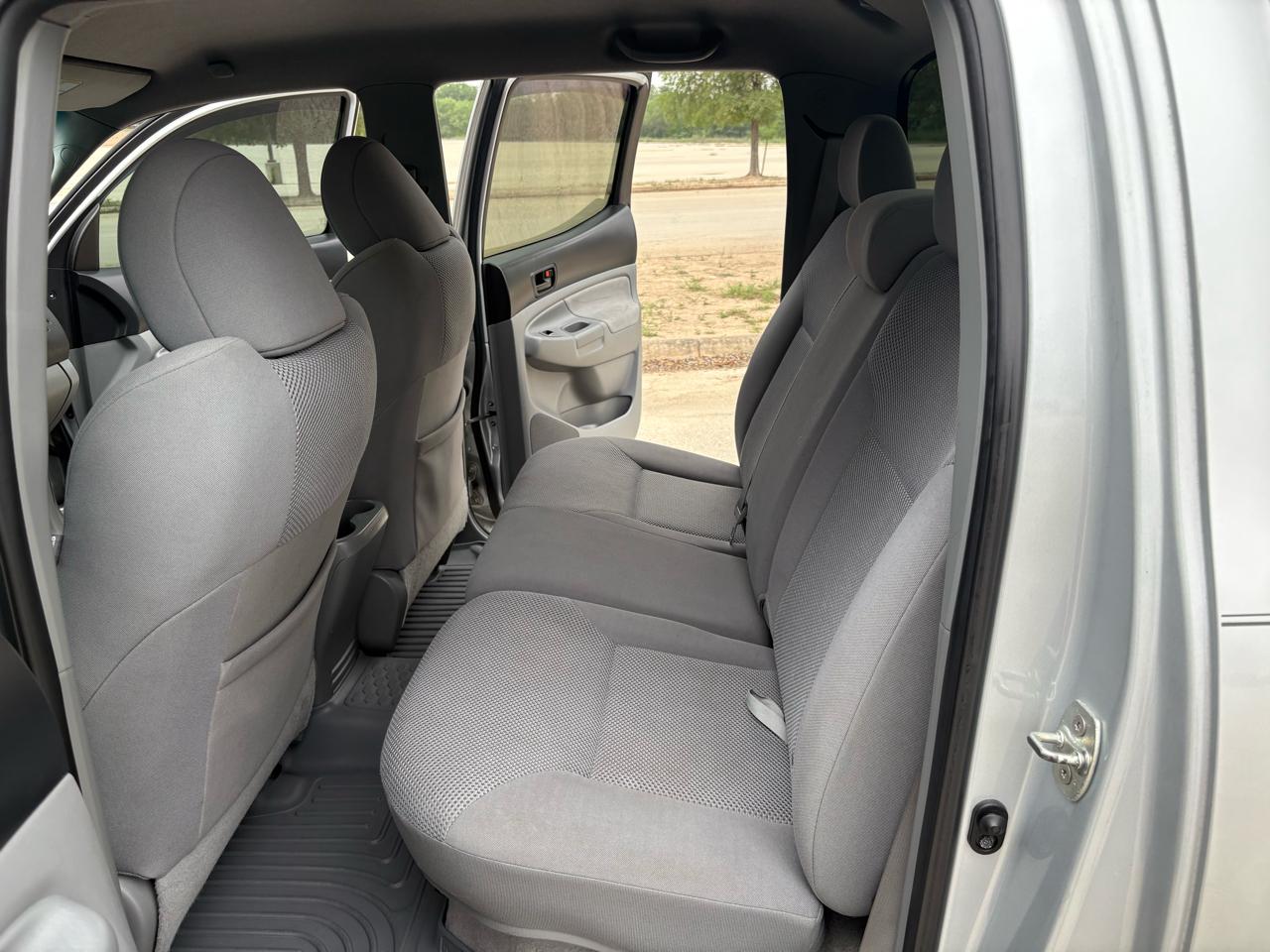 Toyota Tacoma  2010