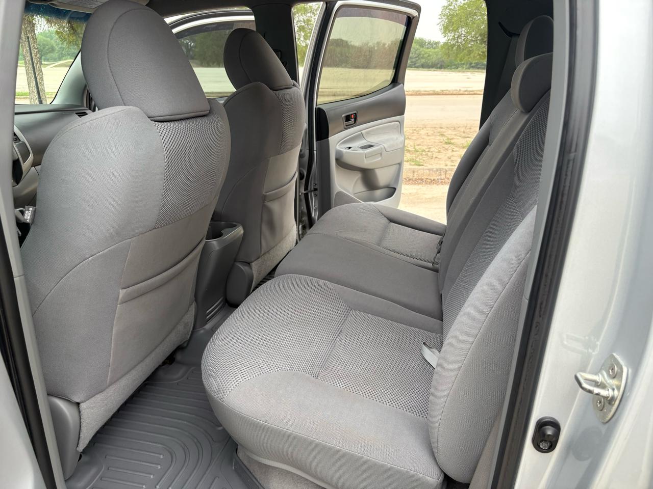 Toyota Tacoma  2010