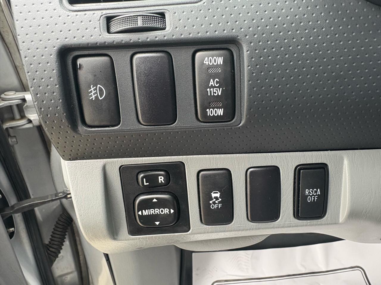Toyota Tacoma  2010