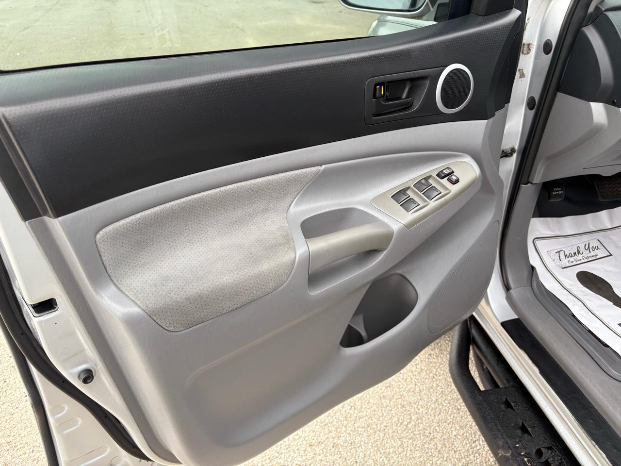 Toyota Tacoma  2010