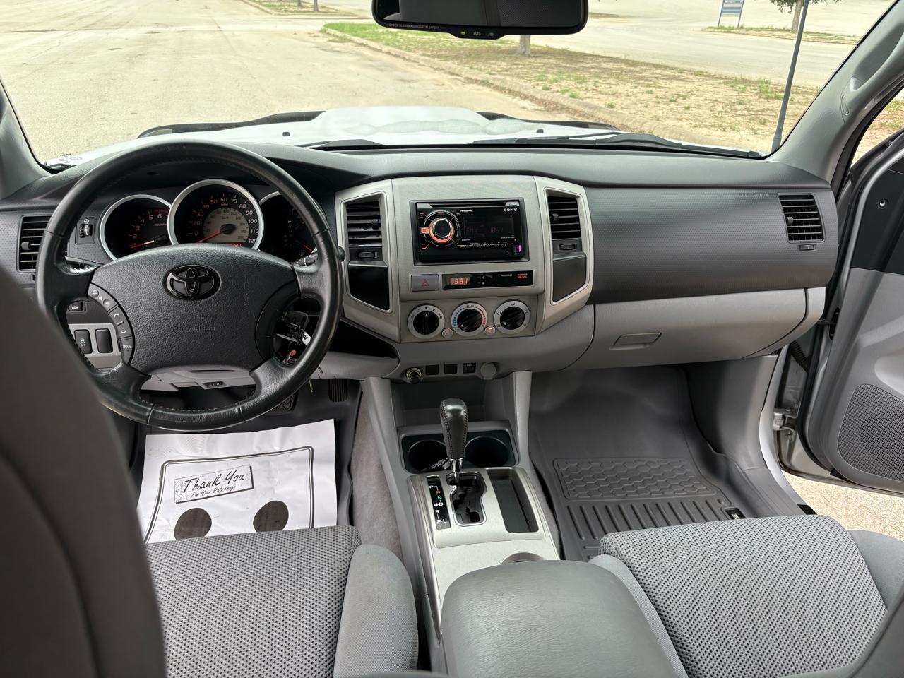 Toyota Tacoma  2010
