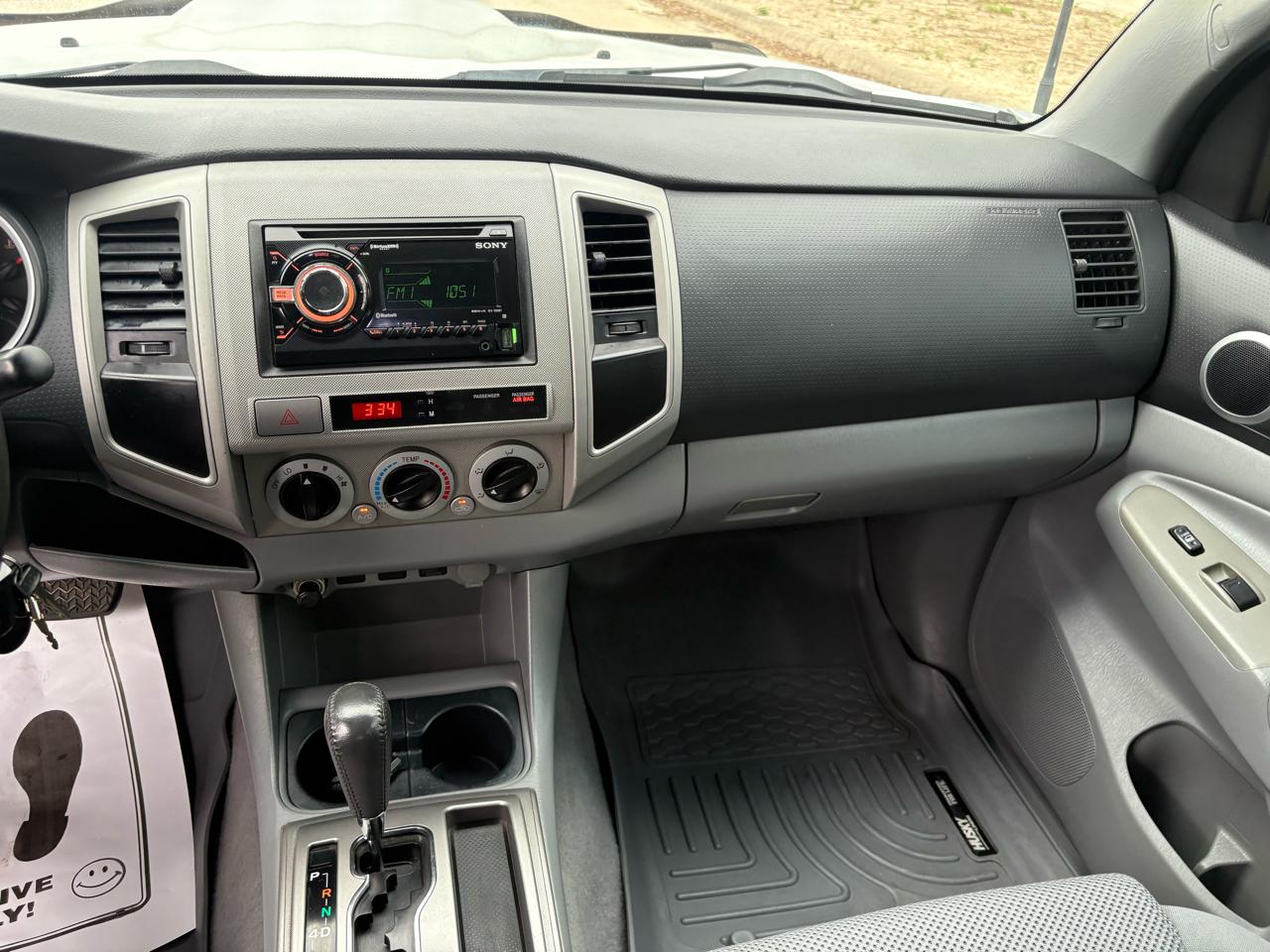 Toyota Tacoma  2010