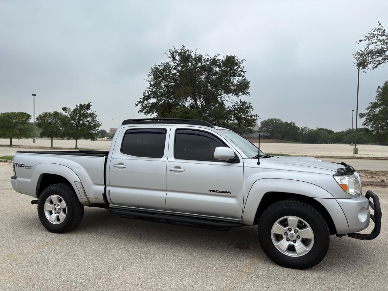 Toyota Tacoma  2010