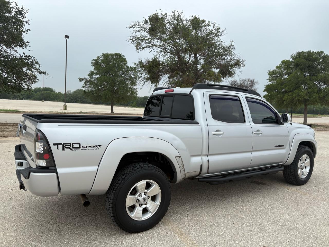 Toyota Tacoma  2010