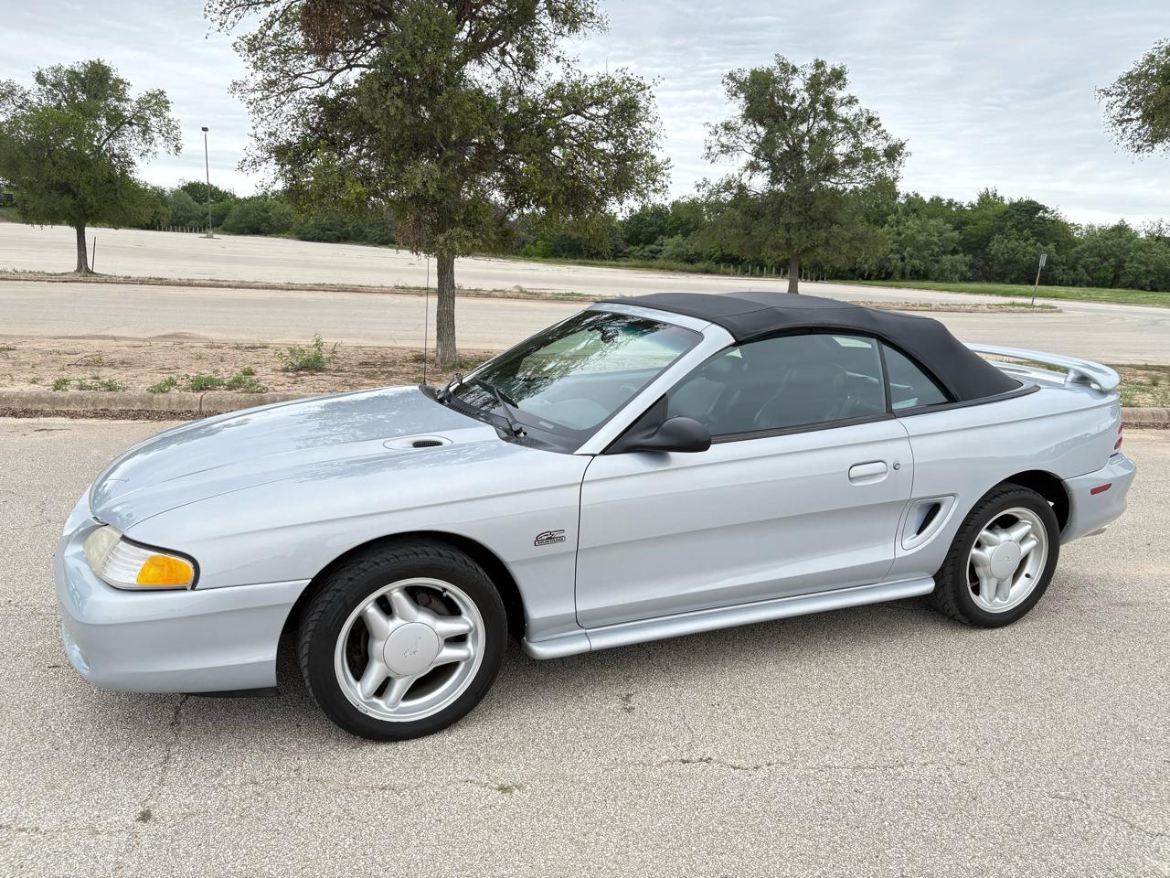 Ford Mustang 2dr Convertible GT 1994