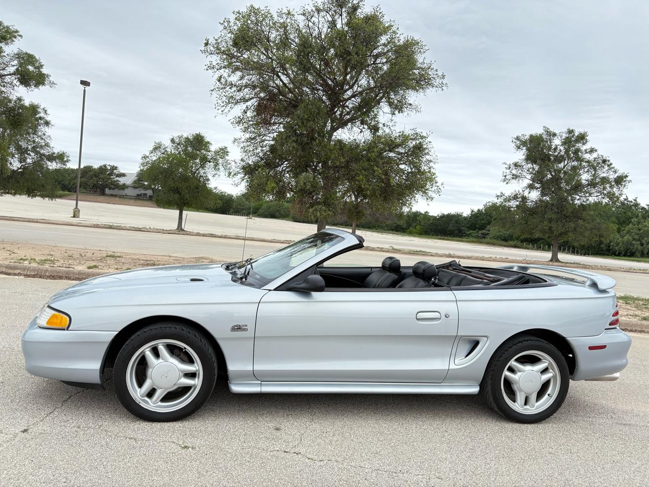 Ford Mustang 2dr Convertible GT 1994