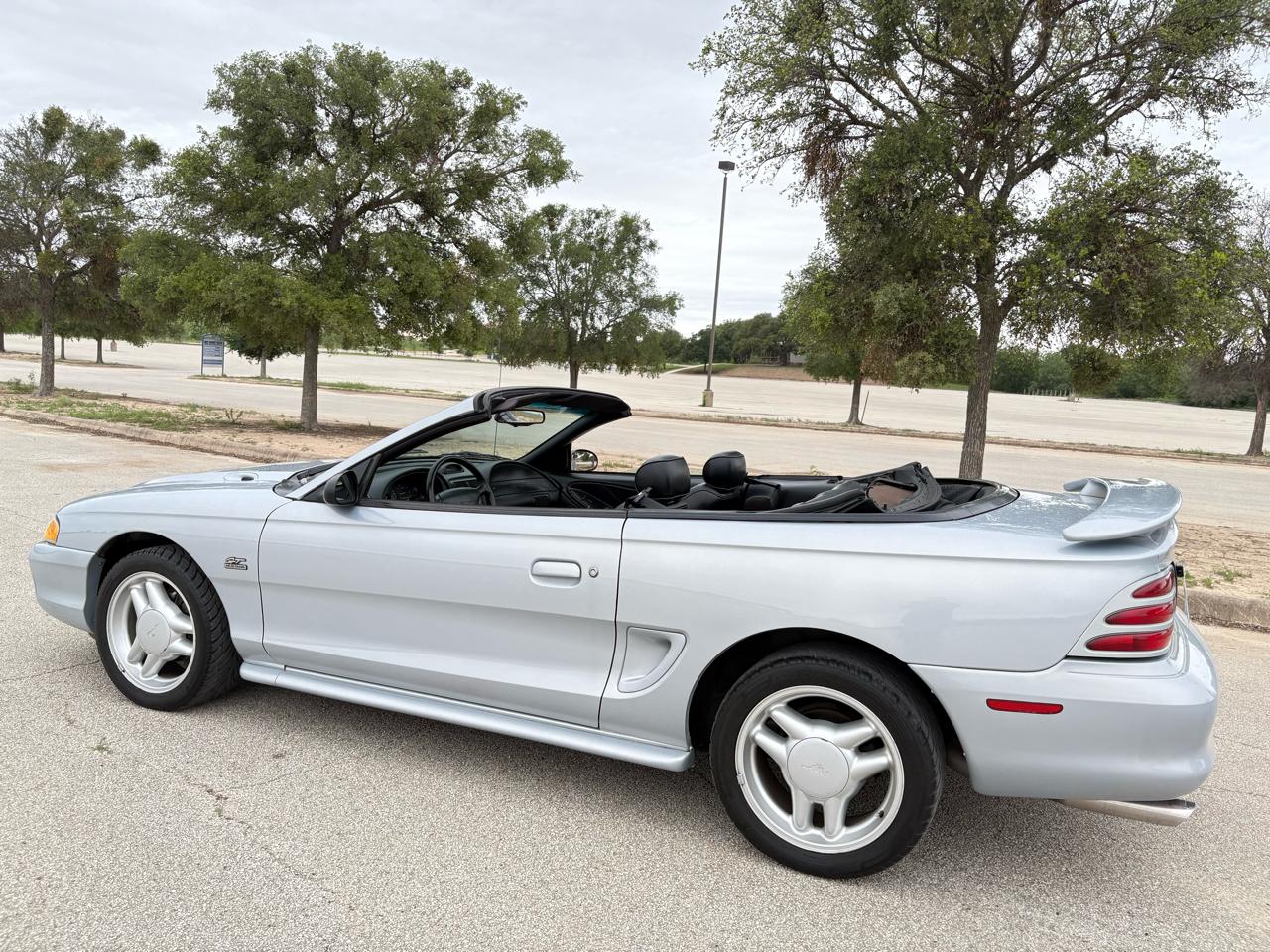 Ford Mustang 2dr Convertible GT 1994