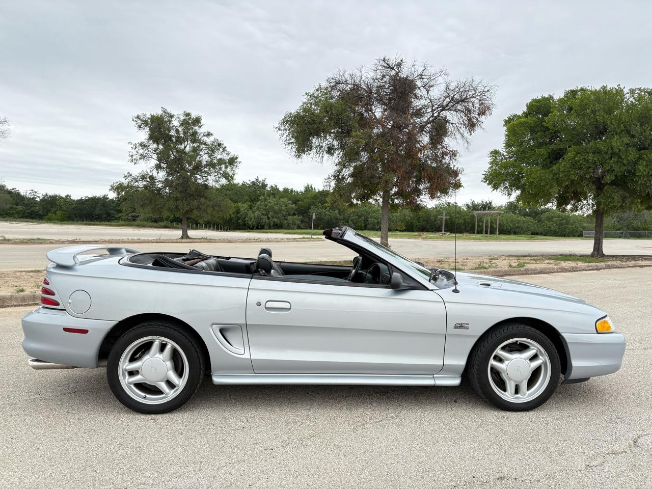 Ford Mustang 2dr Convertible GT 1994