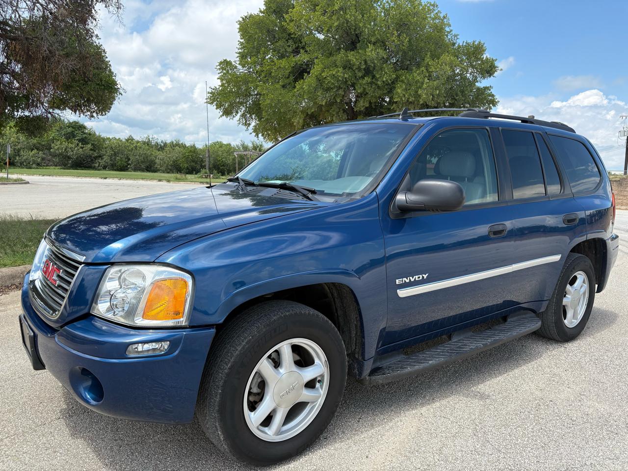 GMC Envoy 4dr 2WD SLE 2006