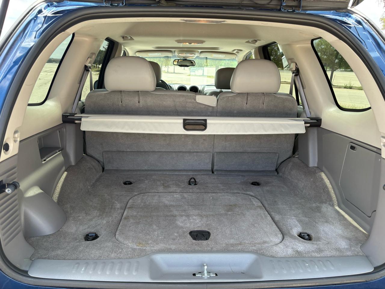 GMC Envoy 4dr 2WD SLE 2006