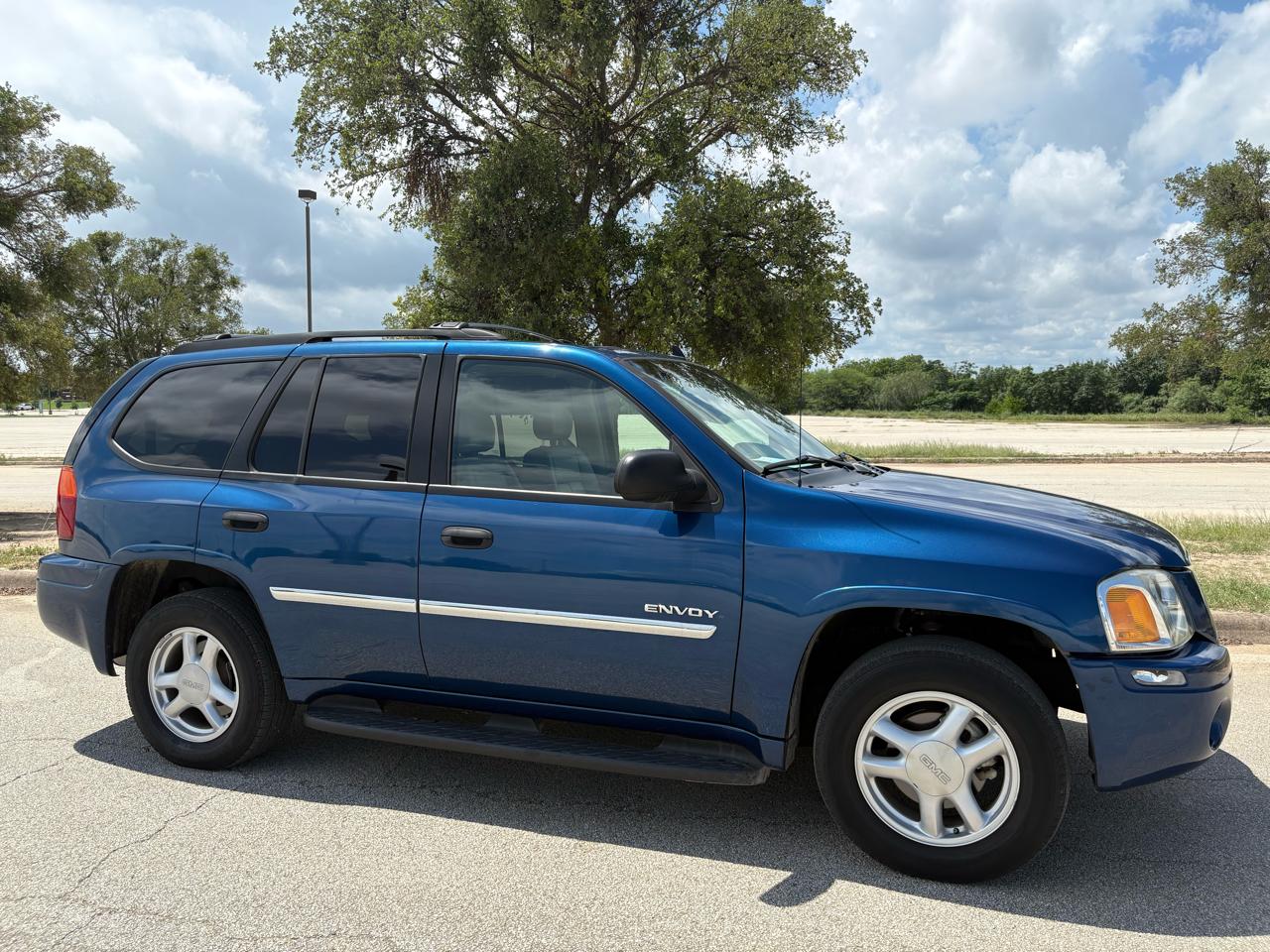 GMC Envoy 4dr 2WD SLE 2006