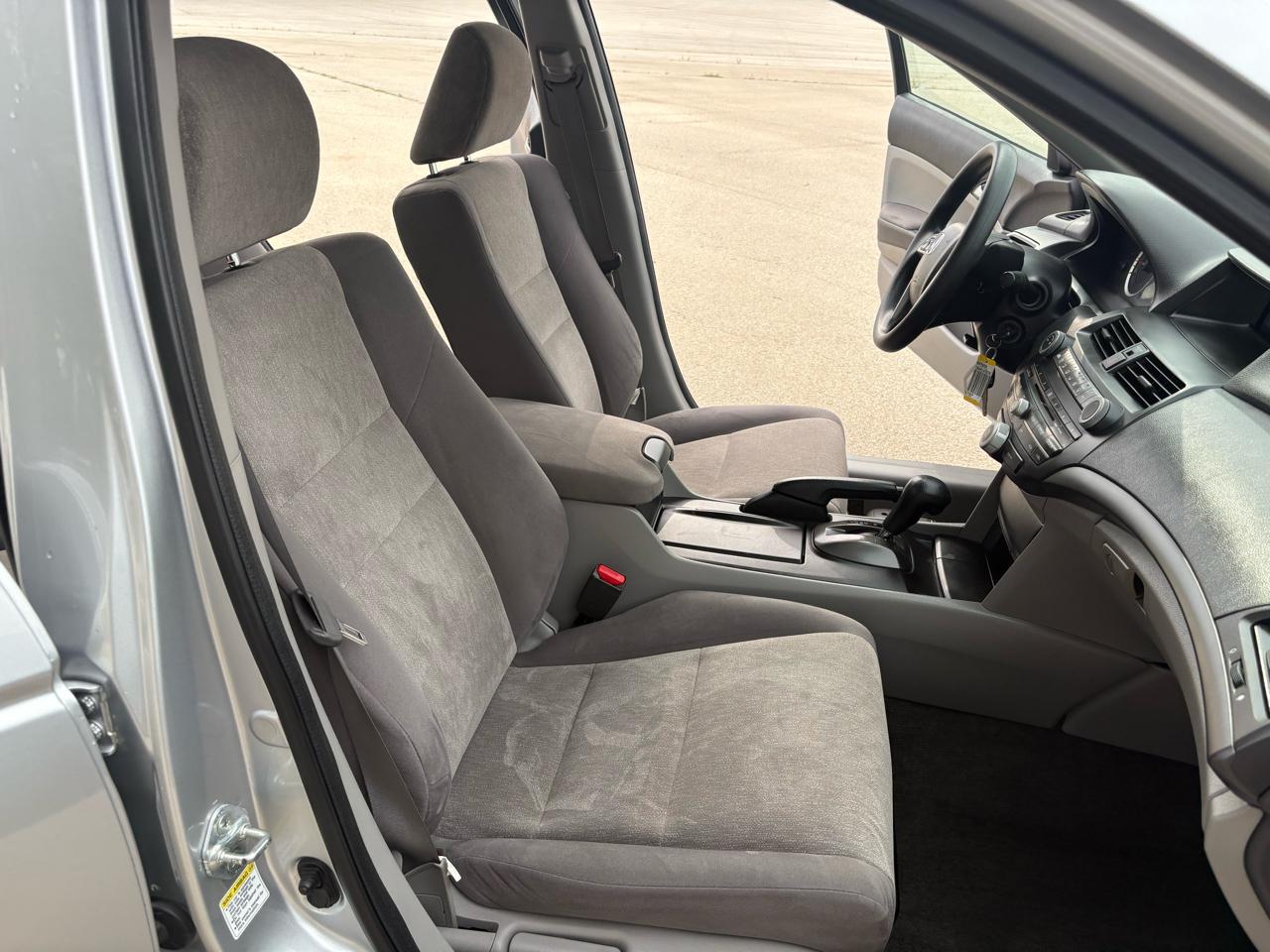 Honda Accord Sdn 4dr I4 Auto LX 2010