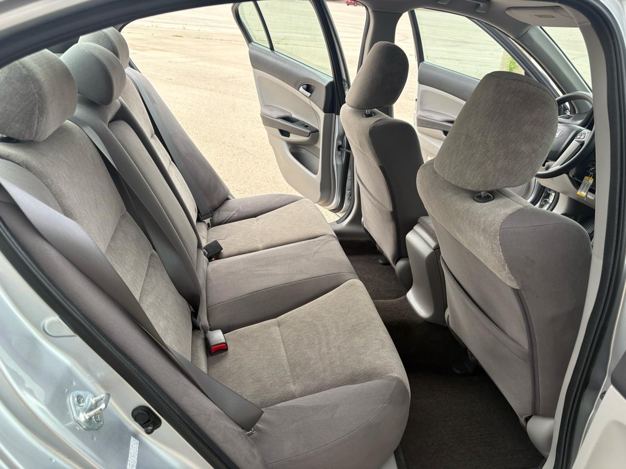 Honda Accord Sdn 4dr I4 Auto LX 2010