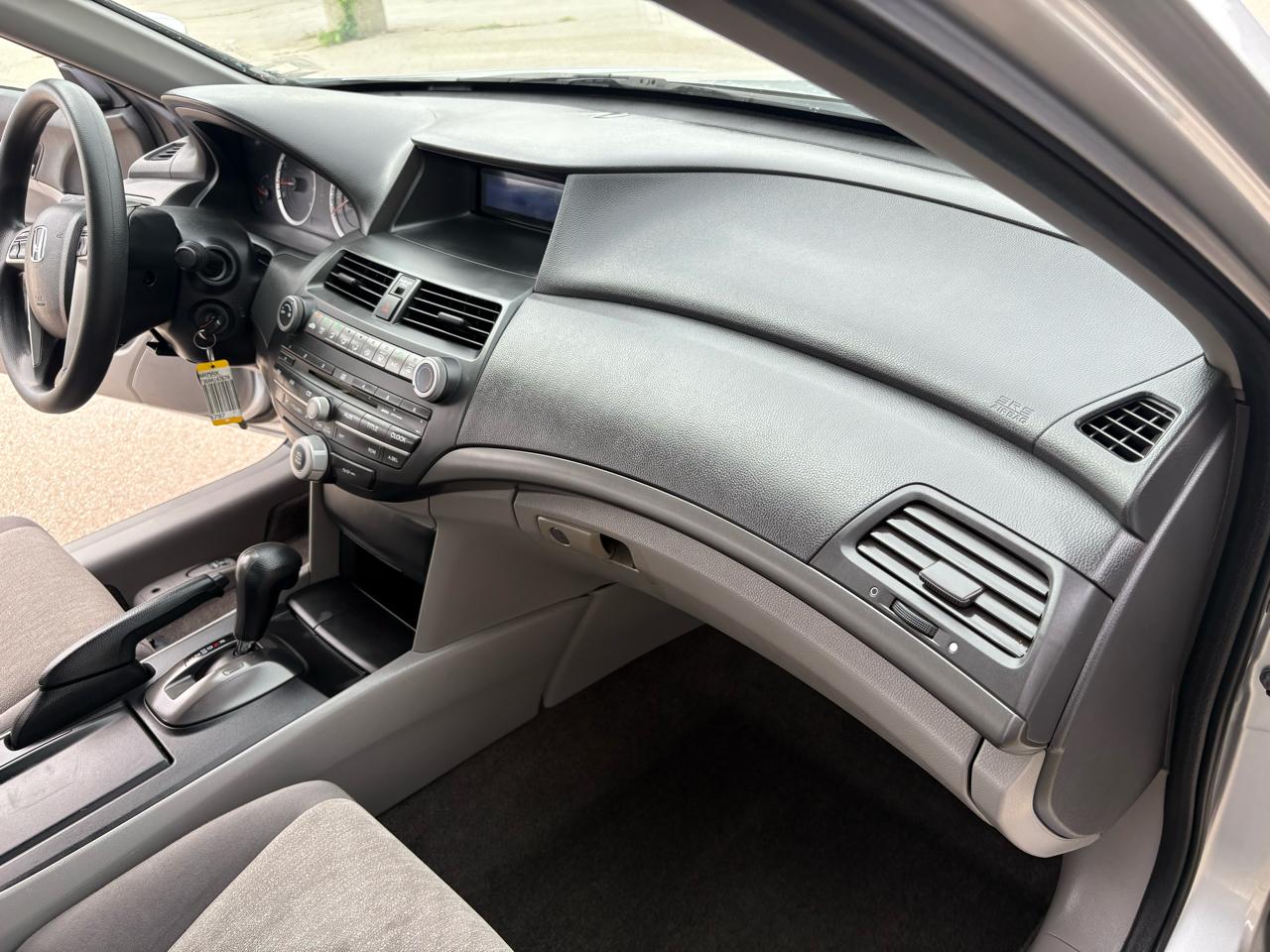 Honda Accord Sdn 4dr I4 Auto LX 2010