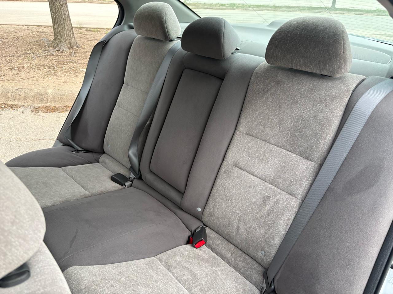 Honda Accord Sdn 4dr I4 Auto LX 2010