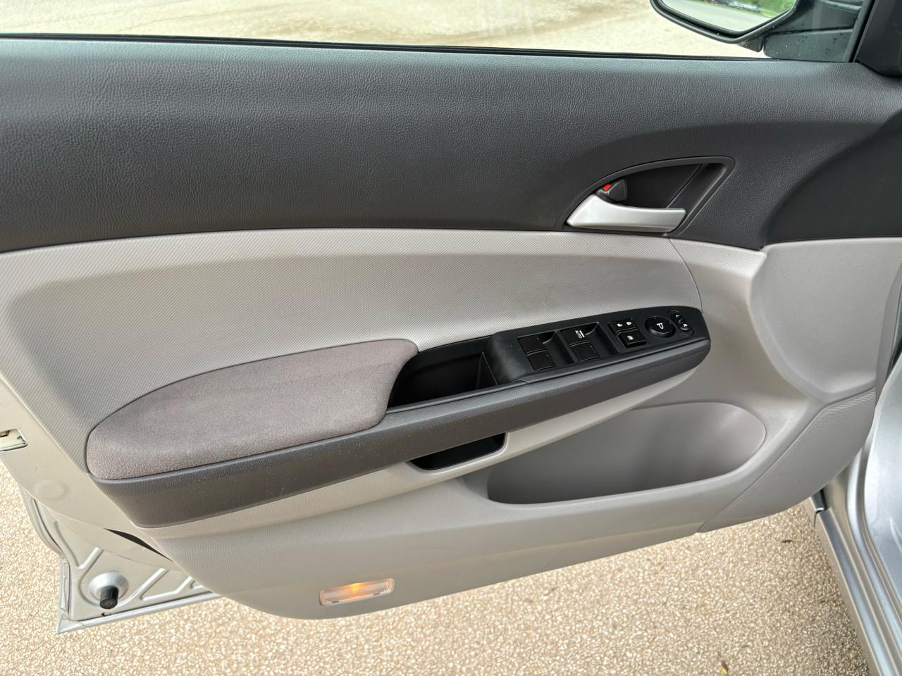Honda Accord Sdn 4dr I4 Auto LX 2010
