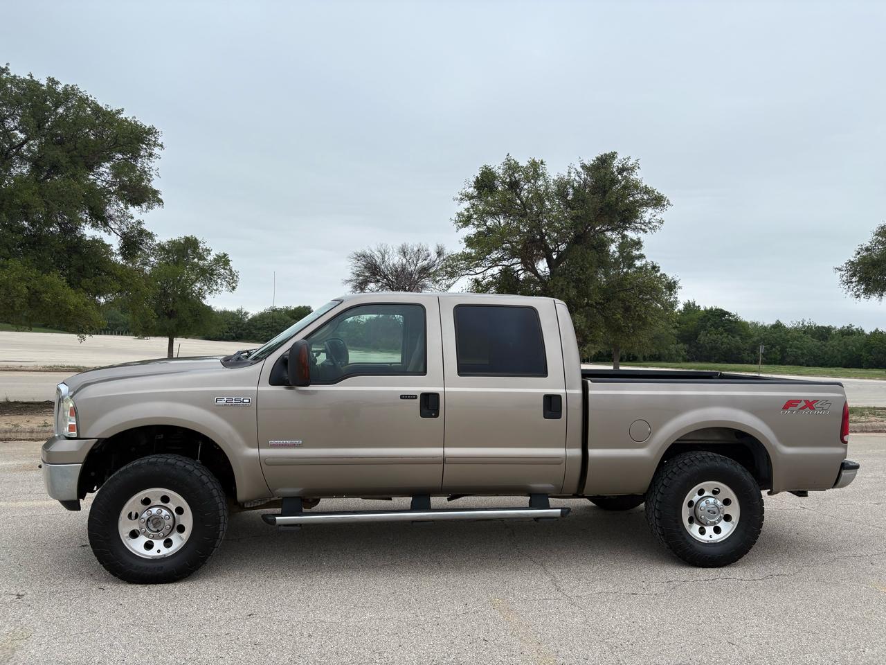 Ford Super Duty F-250  2006