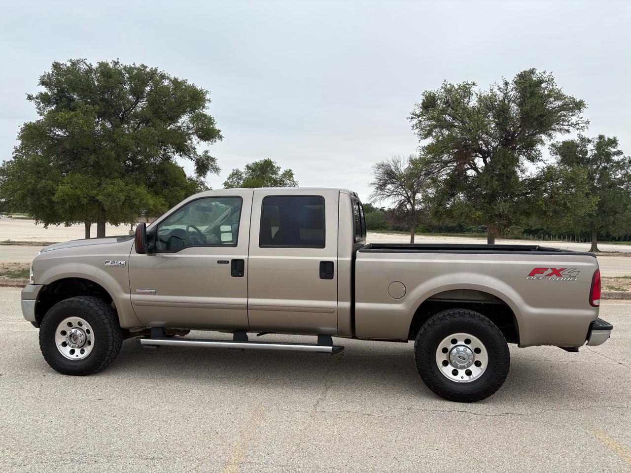 Ford Super Duty F-250  2006